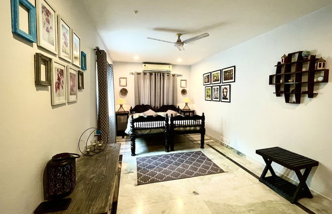 Casa Riverside- 5BHK Luxuty Pool Villa - Photo 10