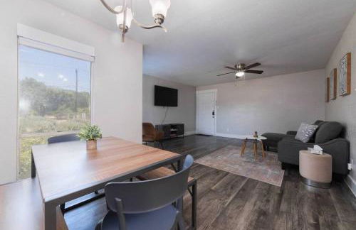 Walk to ATT-Glblife-Free Parking-Min to attraction - Foto 5