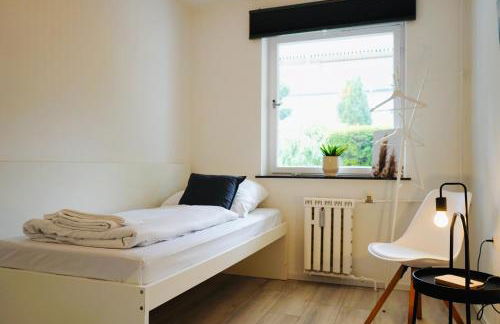 Erholsames Wohnen für 6 Personen-Parkplatz-Waschmaschine-Garten - Foto 14