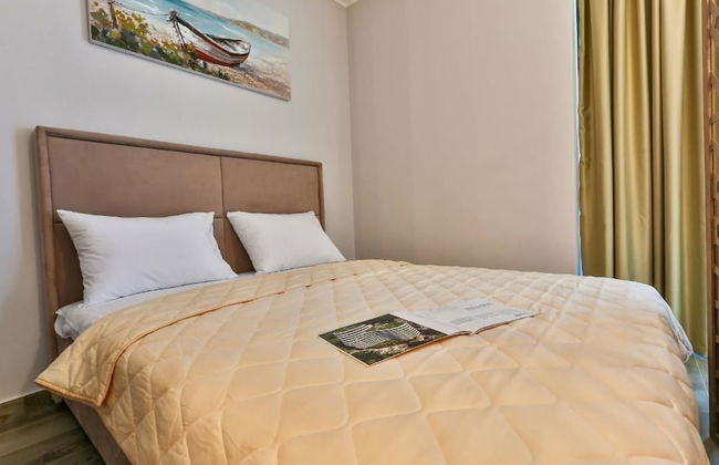 ROYAL GARDENS Apartments - Photo 41