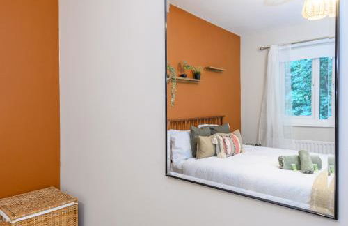 Pass the Keys Family Friendly home in Baildon Court-Free Parking - Foto 34