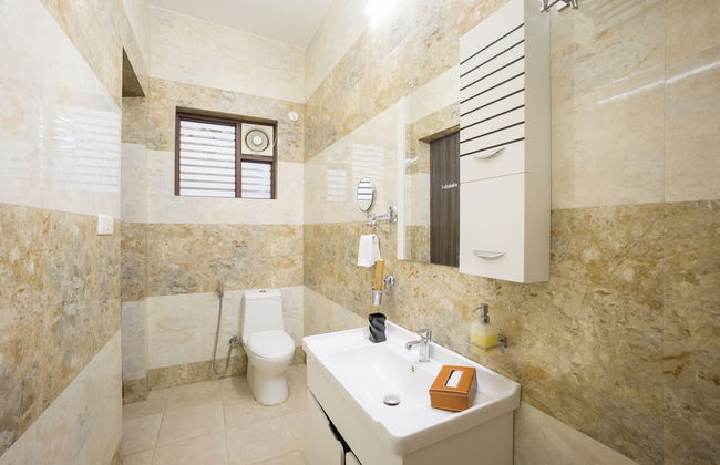 Alaya Stays 5 BHK Pet friendly with pvt pool - Ashirwad Farms - Foto 31