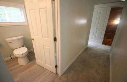 Outdoor Playground on Lake and Close to Skiing - Foto 12