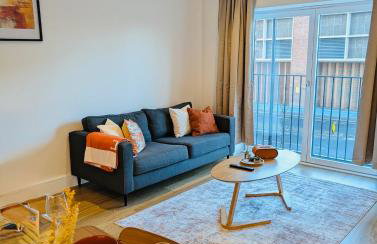 Stylish 1 bedroom Apartment in Birmingham Centre with FREE parking - Foto 1