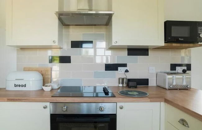 Modern Apartment in the Cotswolds Sleeps 6 - Foto 8