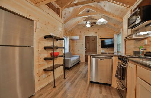 Lena Cabin Wooded Tiny Cabin - Hot Tub - Foto 17