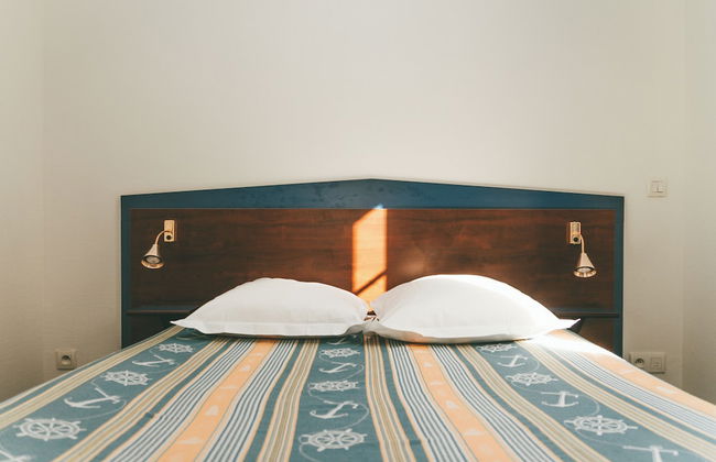 Terres de France - Appart'Hotel La Roche-Posay - Photo 6