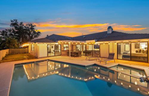 Off Grid Mountaintop Paradise Pool Spa and Games - Foto 1