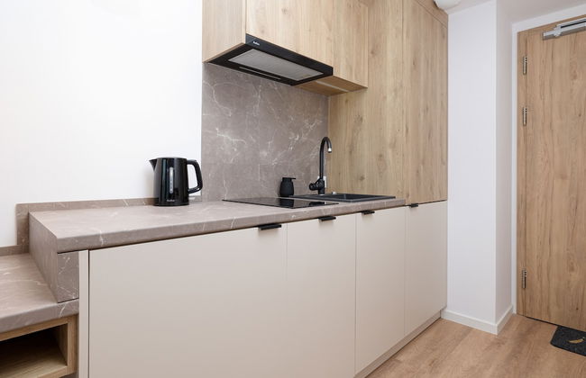 Jantaris Apartments by Renters - Photo 29