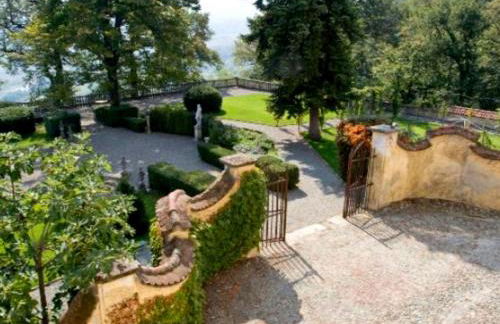 A Castle Stay in Wine Country - Foto 55