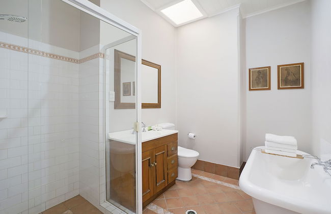 Newcastle Short Stay Apartments - Vista Apartment - Photo 25