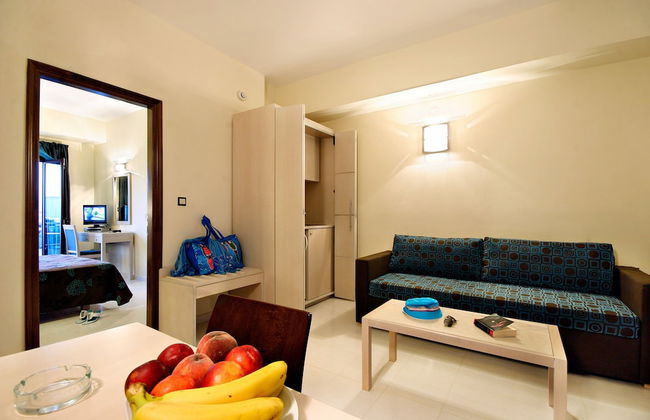 Theros Hotel - Foto 14