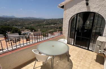 Large villa, great view with private swimming pool - Foto 16