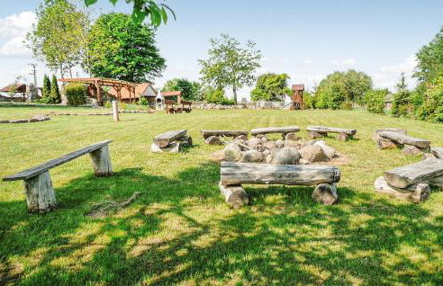 Nice Home In Pl-76-113 Postomino - Foto 14