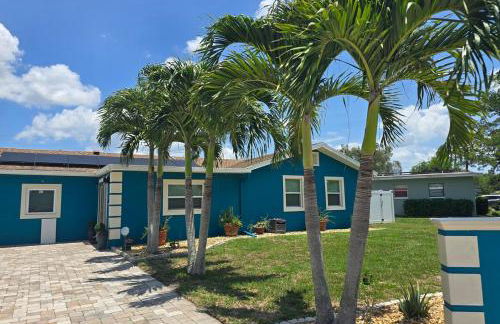 Heated Pool, Sleeps 8, 4bedroom - Foto 1