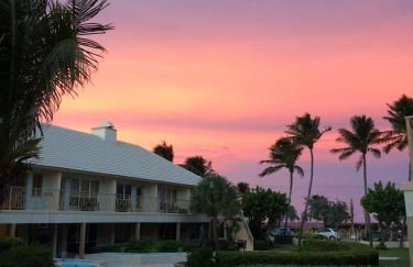 GetAways at Dover House Resort - Photo 2