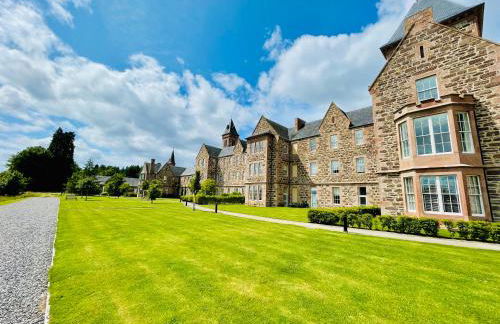 Great Glen Townhouse Inverness - Entire 3 Story Townhouse - Photo 28