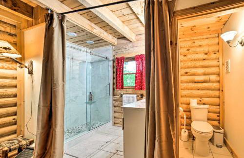 Classy Home w/ Hot Tub: 2 Mi to Lake Access! - Photo 15