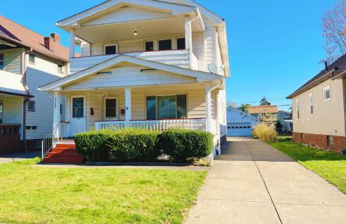 Cozy room in 2nd floor - near Airport & Lakewood - Foto 1