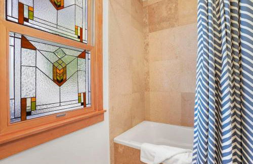 Darling Del Mar Beach Cottage with Ocean Views - Foto 22