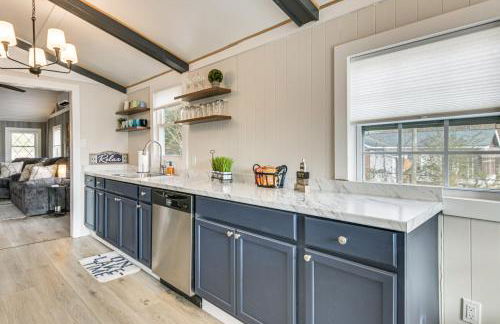 Bring Your Pup! Waterfront Cedar Pines Getaway - Foto 10