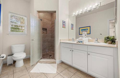 Townhouse 4Hab Lucaya Village Cerca Disney - Foto 16