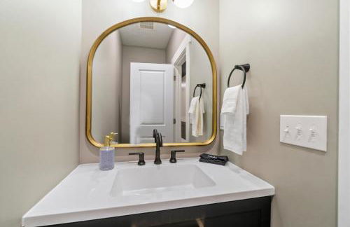 Heart of Boyne Loft Slip Walk to Beach - Foto 28