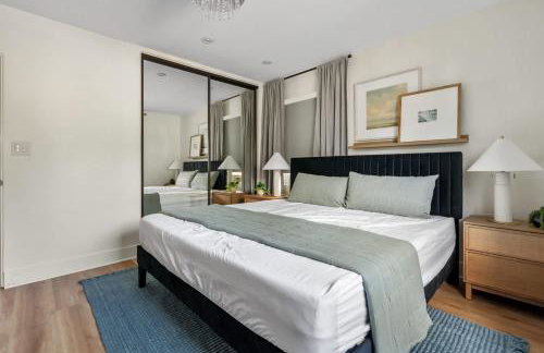 NEW Cozy Modern Home with Hot Tub and Ocean Views - Foto 28