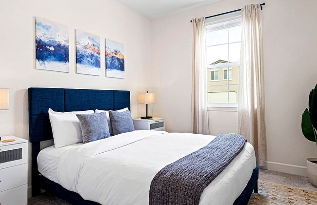 Stylish Sleek 4BR Nevada Home Near Downtown Reno - Foto 8