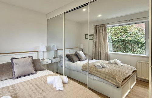 3 Bed Cottage in Central Topsham overlooking the River Exe with Parking - Foto 5