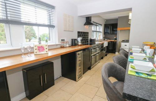 Hollymoor Hall Farm - Photo 14