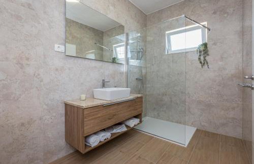 Holiday Home Zarello with Private Pool next to the Sea - Foto 40