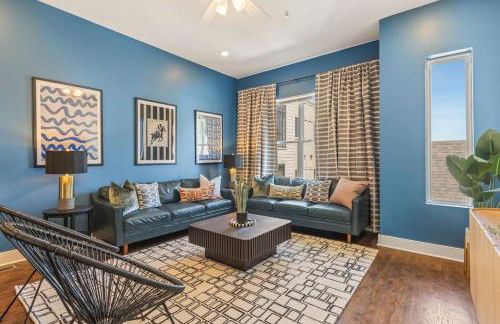 Walk to Vanderbilt and Belmont with Garage and Rooftop Deck - Foto 25