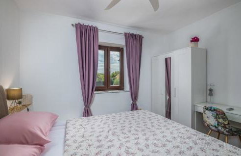 Lovely Home In Lakmartin - Photo 29