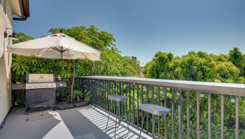 Malibu Retreat with Balcony and Mountain Views - Foto 3