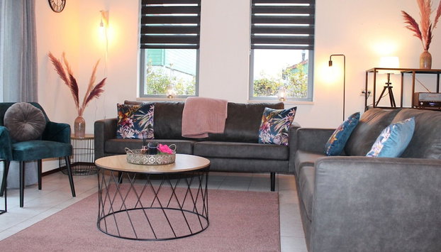 Cosy 8-person Holiday Home in Wemeldinge - Foto 3, Zona de estar