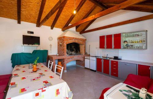 Holiday Home with jacuzzi - by TA Leut Agency - Foto 3