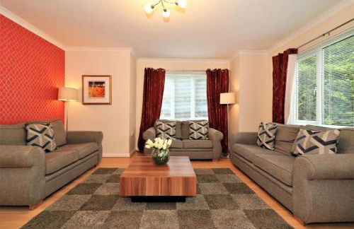 Signature - Angus House Glasgow - Photo 48