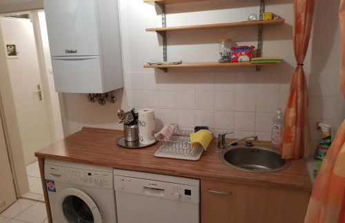 2 x Apartments bei Augsburger Platz 1x Nr 5 - Studio Apartment mit Balkon und Parkplatz und 1 x Nr5-B - 2 ZW ohne Balkon und Parkplatz - Foto 48