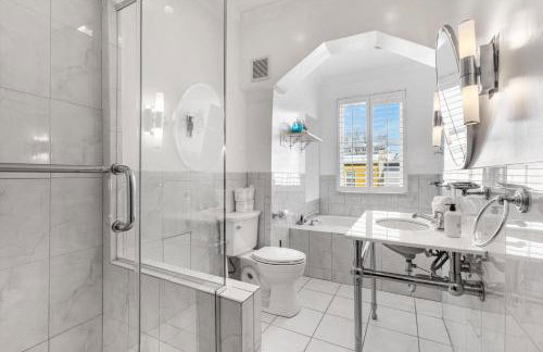 Family & Group Trips to DC - 4-BR Close to METRO - Foto 7