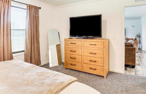 Screened Porch Family-Friendly St Stephen Retreat - Photo 12