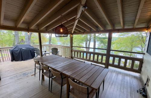 Lakefront Cabin with Hot Tub, Views & Fireplace - Foto 29