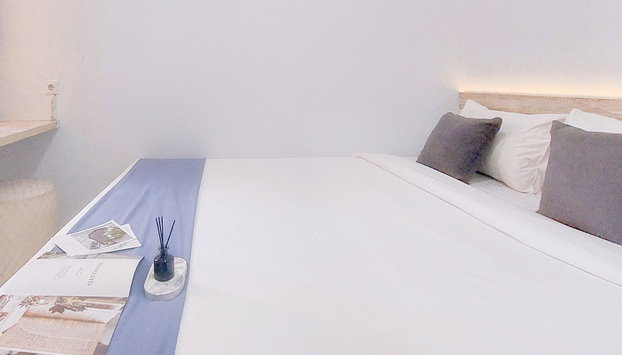 Good Studio Apartment (No Kitchen) At Aeropolis Residence - Foto 3, Habitación