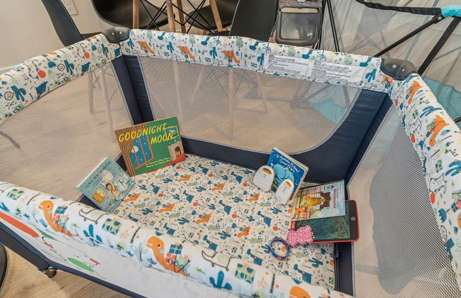 Stylish Near Stadiums & Nightlife Game Room - Foto 9