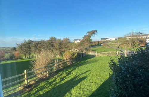 Amazing Sea Views, Short Walk to the Beach - Foto 25