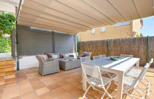 Villa Sierra with Private Pool - Foto 9