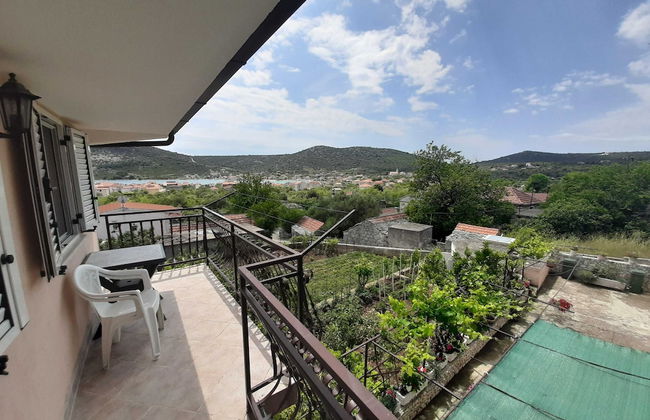 Cozy Apartments With Private Balcony Vinisce - Foto 17