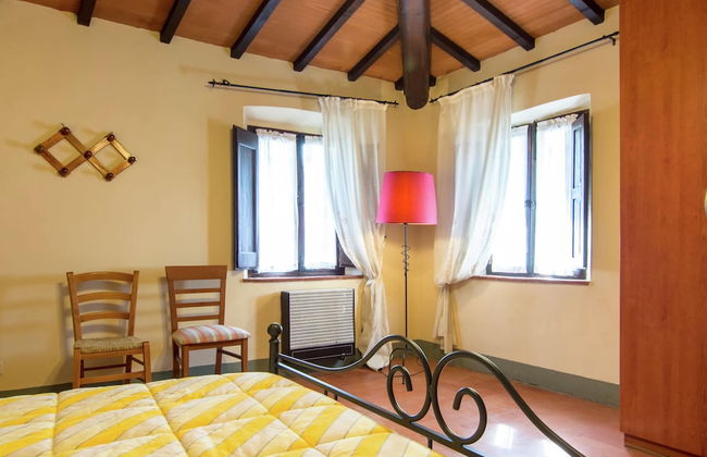 Belvilla by OYO Vintage Holiday Home in Montaione - Foto 3