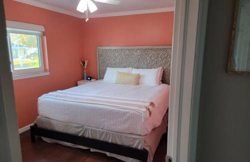 Minutes to Manasota Beach 2 King Beds Fenced yard Pets Welcome - Foto 8