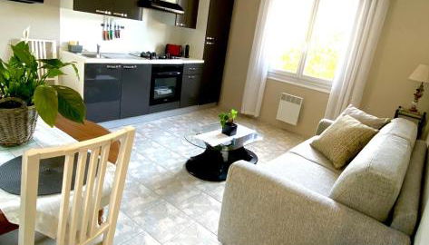 Vue panoramique sur le château,montagne et grottes - Foto 5